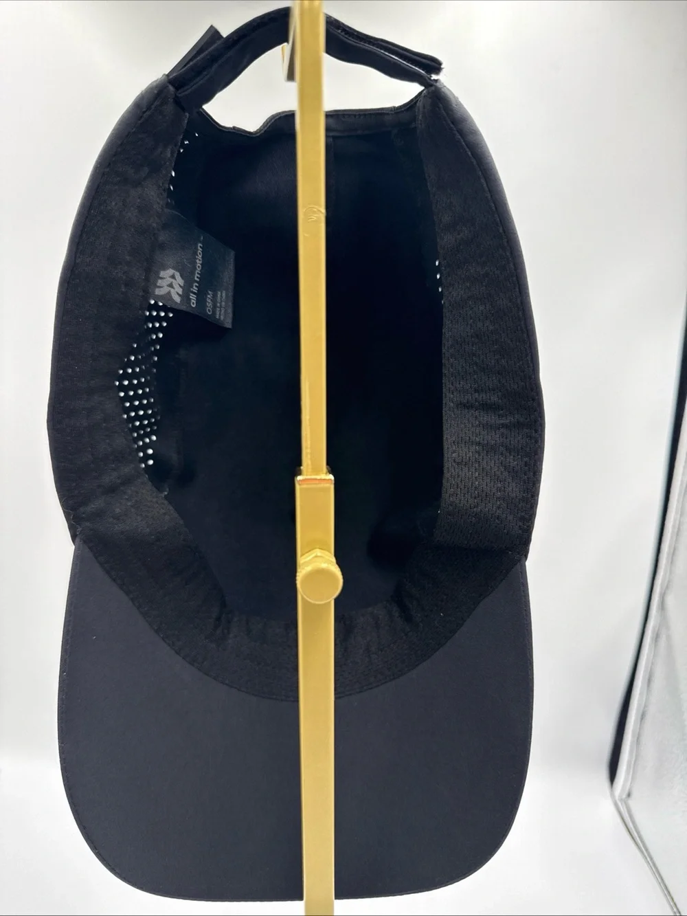 all in motion Black Perforated VR Headset Cover with Reflective Strip